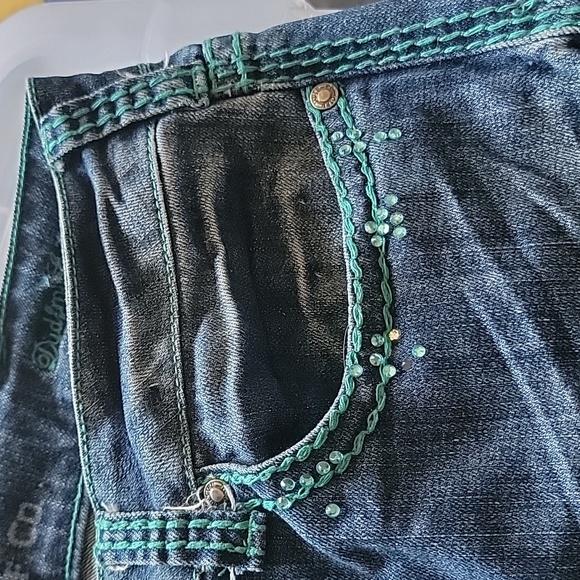 Cowgirl tuff emerald rhinestones jean - Picture 6 of 8